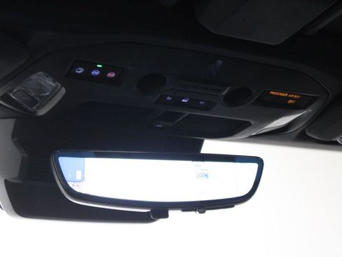 Used 2024 GMC Hummer EV 3X image 24