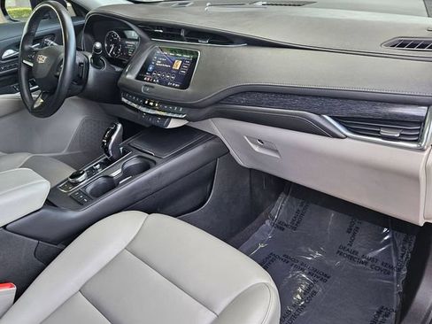 Certified 2023 Cadillac XT4 Premium Luxury FWD image 27