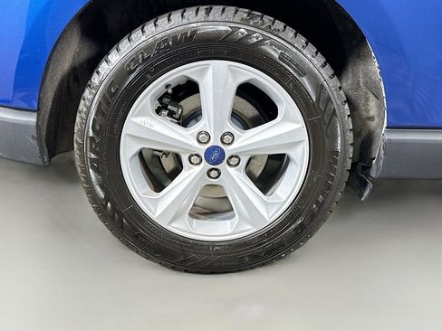 Used 2020 Ford Edge SE image 33