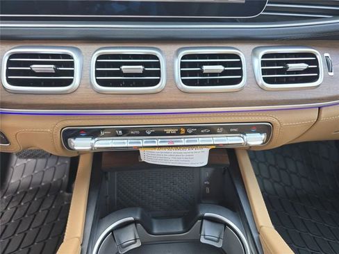 Certified 2026 Mercedes-Benz GLE 450 4MATIC image 32