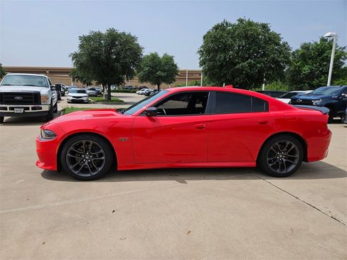 Used 2023 Dodge Charger Scat Pack w/ Navigation & Travel Group image 6