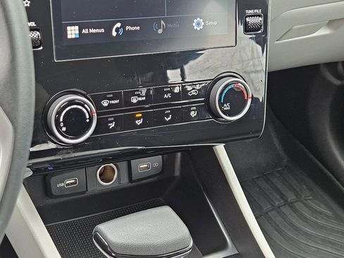 Certified 2023 Hyundai Tucson SE image 23