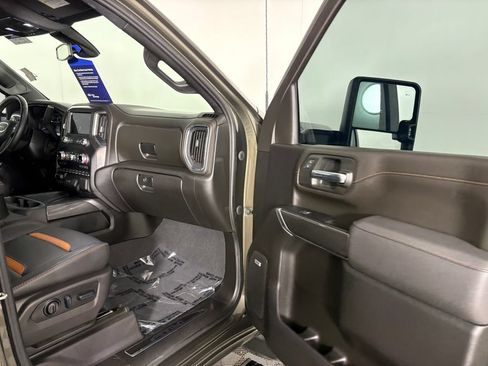 Used 2023 GMC Sierra 2500 AT4 w/ AT4 Preferred Package AWD/4WD image 35