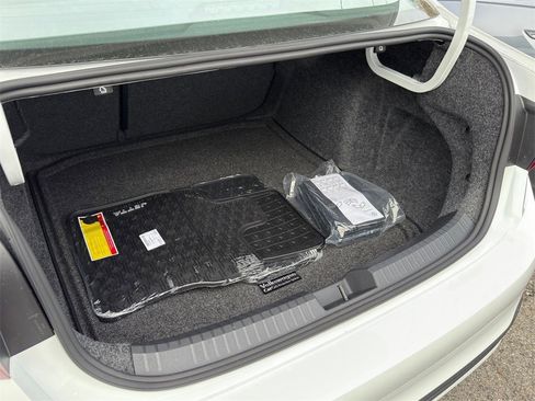 New 2026 Volkswagen Jetta SE image 27