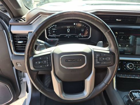 Used 2023 GMC Sierra 1500 Denali AWD/4WD image 25