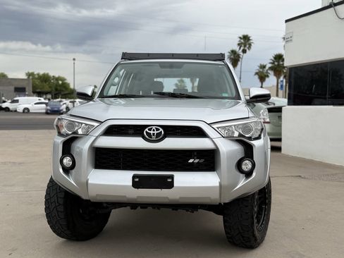 Used 2019 Toyota 4Runner SR5 image 2