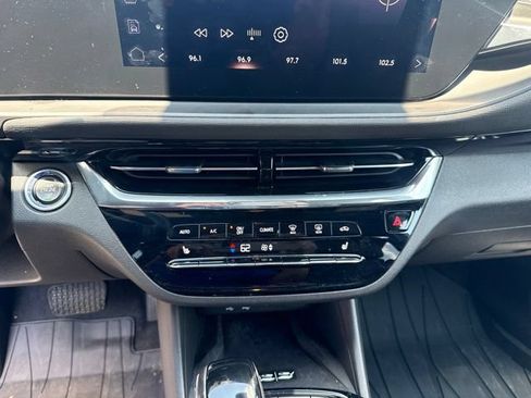 New 2025 Buick Envista Sport Touring FWD image 13