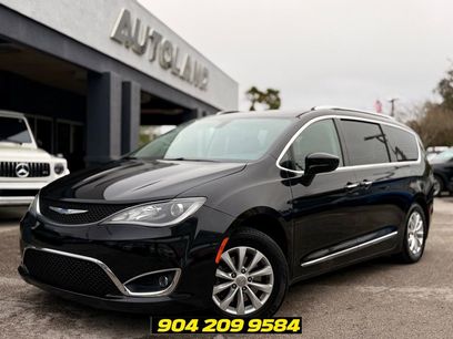 Used 2019 Chrysler Pacifica Touring-L