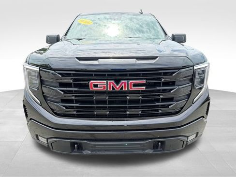 New 2026 GMC Sierra 1500 Elevation w/ X31 Off-Road Package AWD/4WD image 2