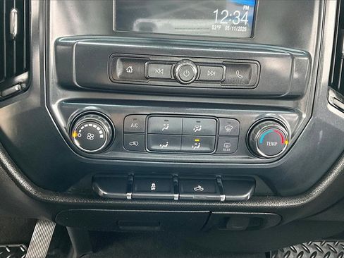 Used 2018 GMC Sierra 1500 Base image 15