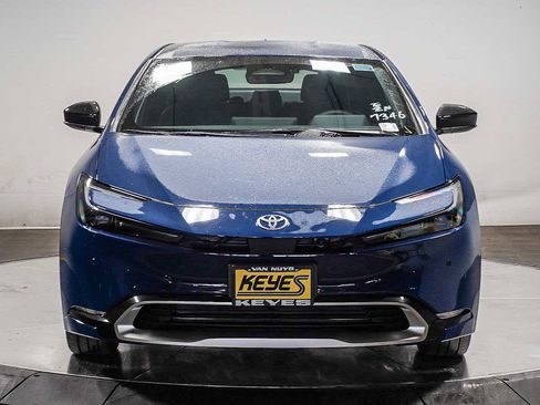 New 2026 Toyota Prius Plug-In Hybrid image 2