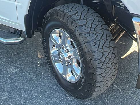 Used 2024 RAM 2500 Big Horn image 11