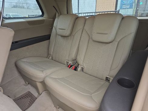 Used 2014 Mercedes-Benz GL 450 4MATIC image 26