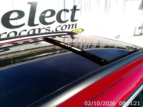 Used 2013 Volkswagen Jetta SE image 3