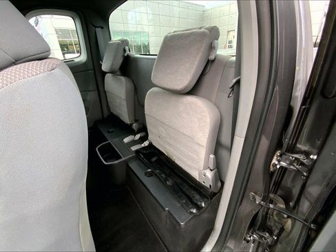 Used 2014 Toyota Tacoma 2WD Access Cab image 17