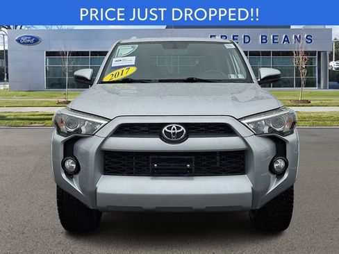 Used 2017 Toyota 4Runner SR5 image 2