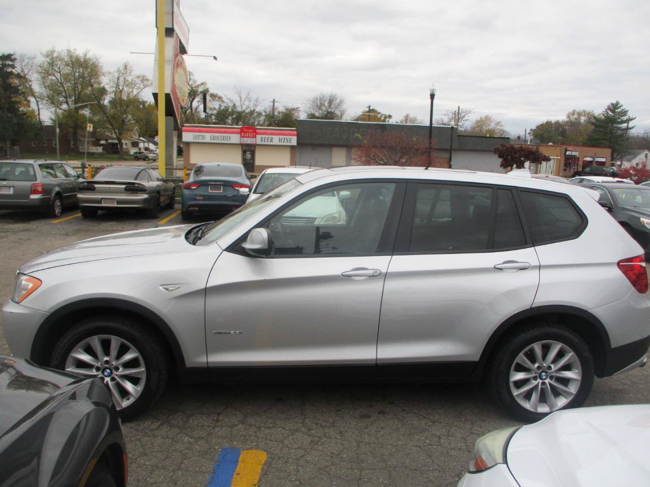 Used 2013 BMW X3 xDrive28i AWD/4WD image 4
