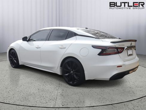 Used 2019 Nissan Maxima SR w/ Premium Package image 5