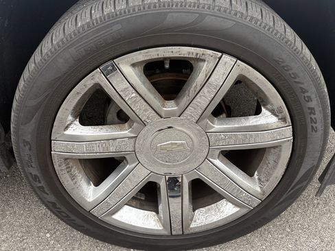 Used 2018 Cadillac Escalade Luxury image 15