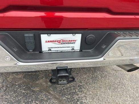 Used 2024 Chevrolet Silverado 2500 LTZ w/ LTZ Convenience Package image 31