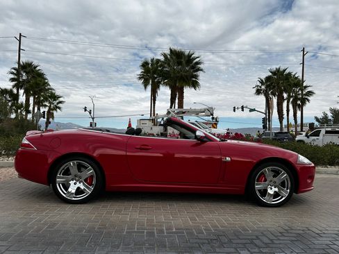 Used 2007 Jaguar XK Convertible image 34