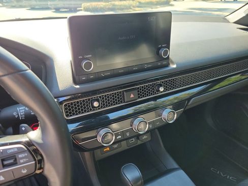 Used 2022 Honda Civic Sport image 23