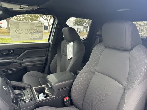 New 2025 Toyota Tacoma 4x4 Double Cab image 14