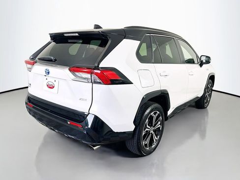 Used 2024 Toyota RAV4 XSE w/ Weather Package AWD/4WD image 5
