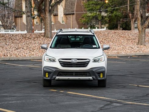 Used 2020 Subaru Outback Touring XT image 2
