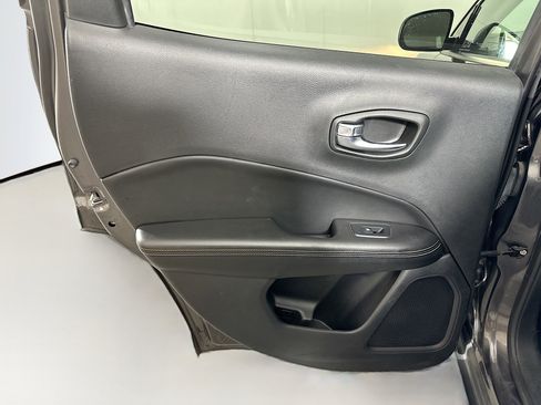 Used 2021 Jeep Compass Latitude FWD image 24