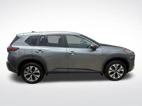 Used 2023 Nissan Rogue SV FWD image 12
