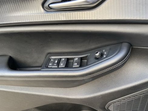Used 2024 Jeep Grand Cherokee Altitude RWD image 47