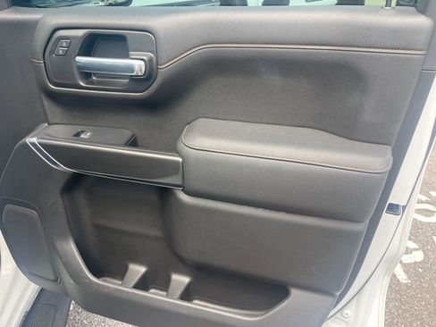 Used 2021 GMC Sierra 1500 AT4 image 5