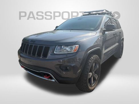 Used 2014 Jeep Grand Cherokee Limited w/ Trailer Tow Group IV AWD/4WD image 11