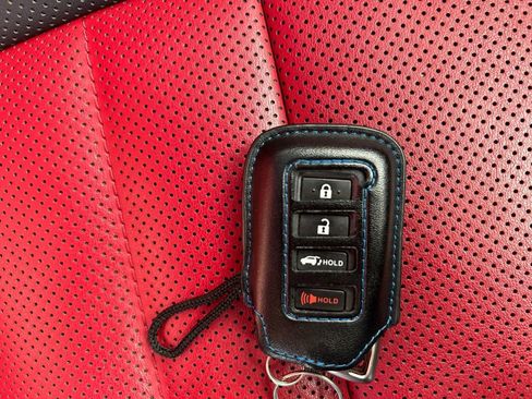 Used 2022 Lexus RX 350 F Sport w/ Accessory Package image 33