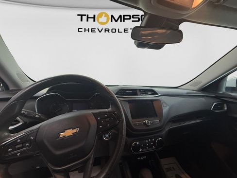 Used 2023 Chevrolet TrailBlazer LT FWD image 10