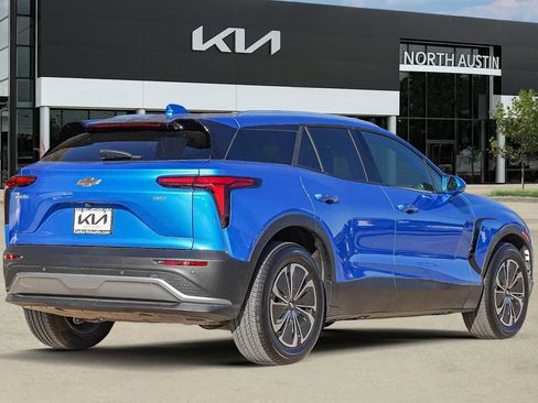 Used 2024 Chevrolet Blazer EV LT image 6