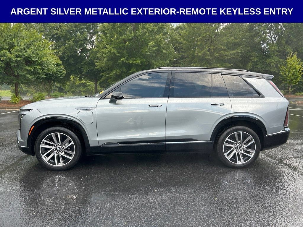 Used 2026 Cadillac Vistiq Sport AWD/4WD image 12