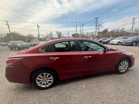 Used 2015 Nissan Altima 2.5 S w/ Power Driver Seat Package FWD image 11