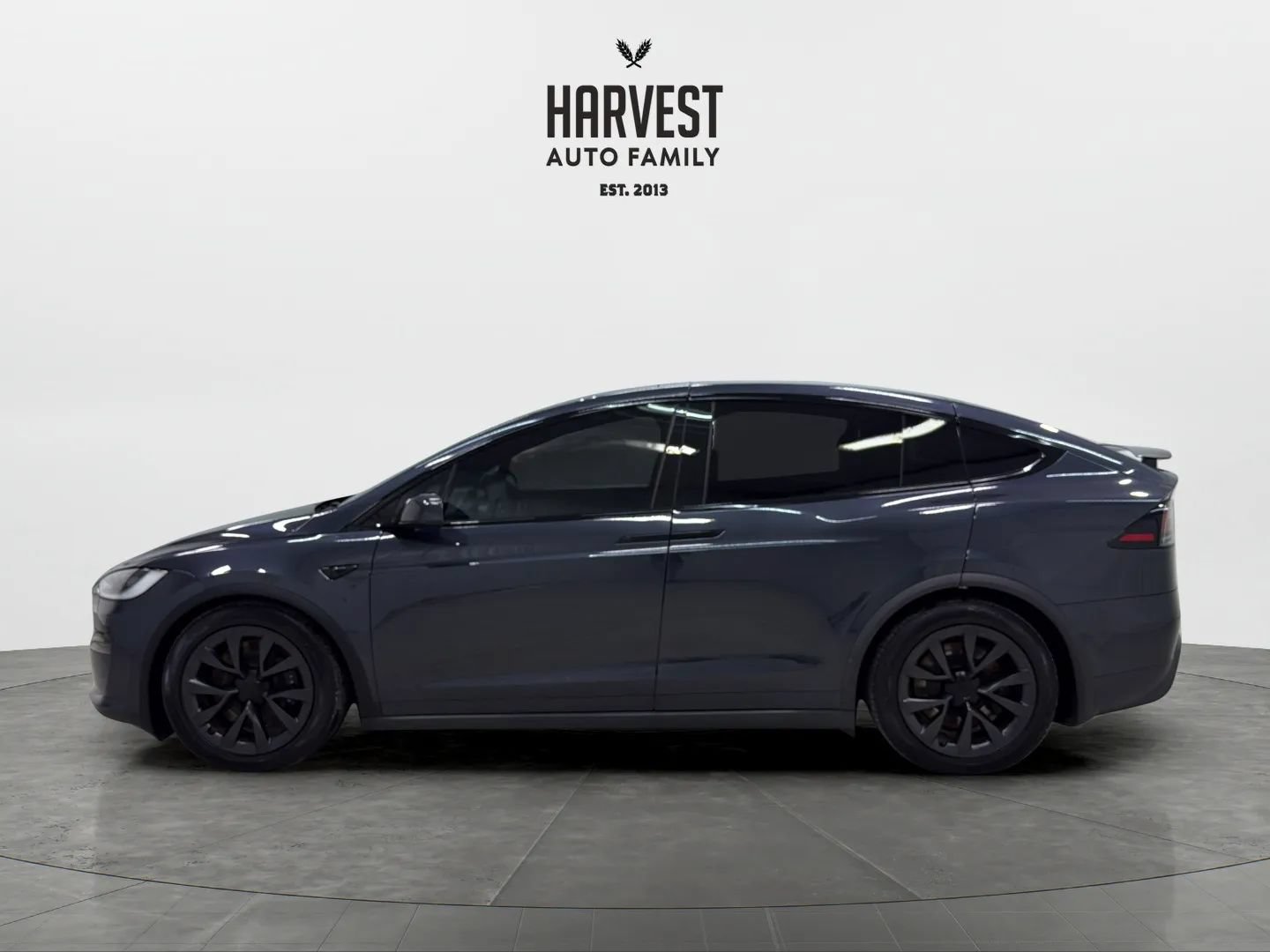 Used 2024 Tesla Model X AWD/4WD image 2