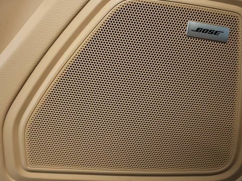 New 2026 Porsche Macan image 31