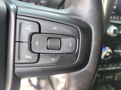 Used 2022 GMC Sierra 1500 AT4 w/ AT4 Premium Package AWD/4WD image 19