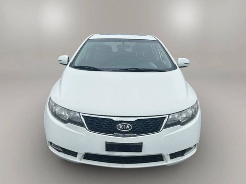 Used 2011 Kia Forte SX FWD image 2