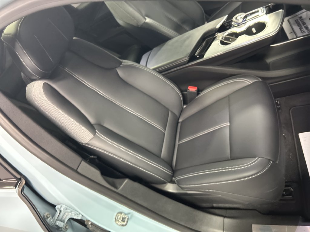 Used 2024 Cadillac Lyriq Tech AWD/4WD image 23