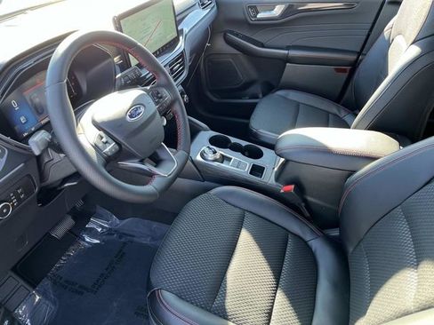 Used 2026 Ford Escape ST-Line Select w/ Equipment Group 401A AWD/4WD image 29