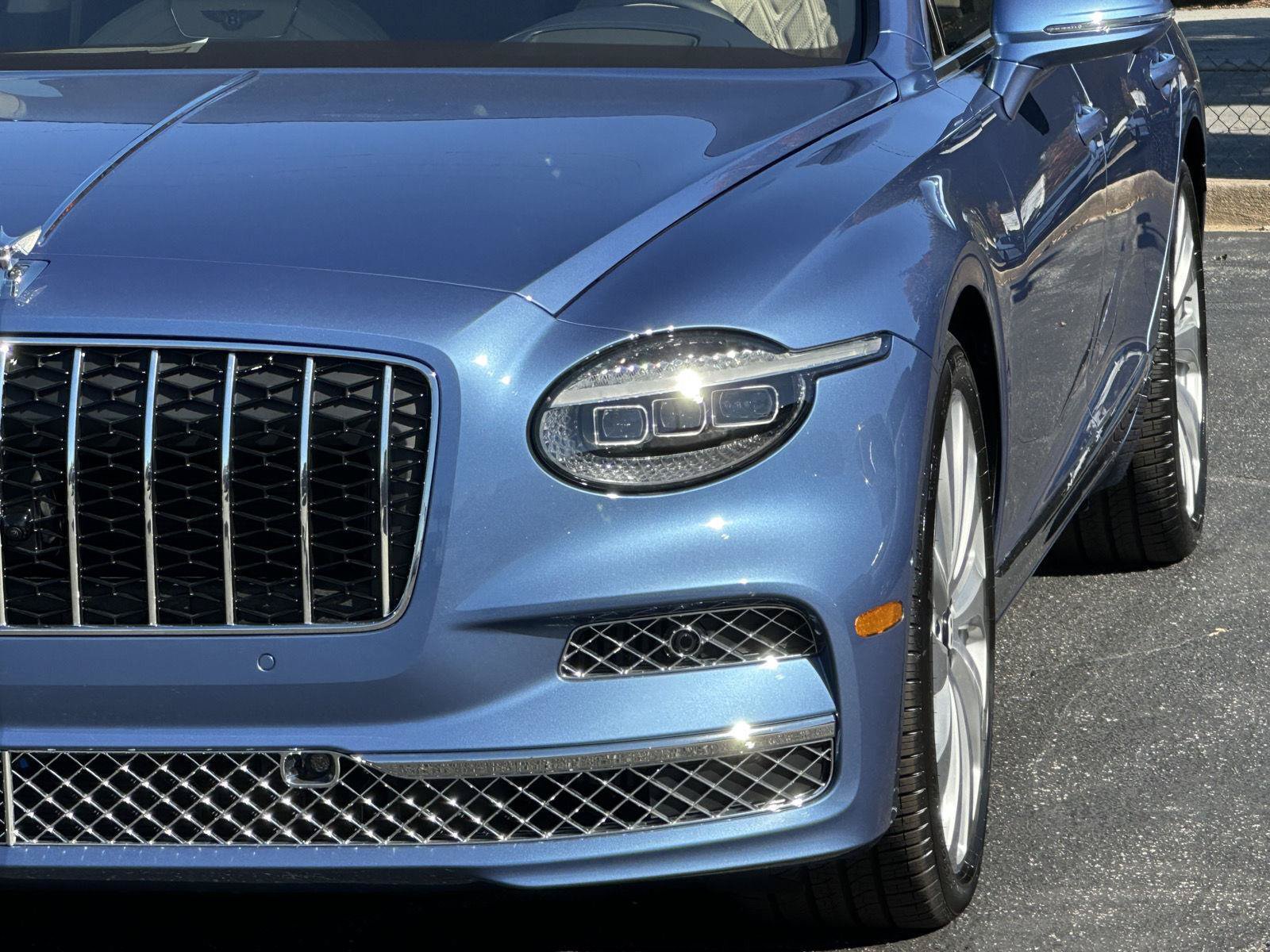 New 2027 Bentley Flying Spur AWD/4WD image 59