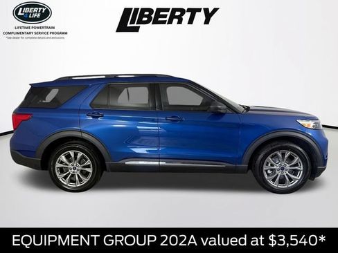 Used 2022 Ford Explorer XLT w/ Equipment Group 202A AWD/4WD image 2