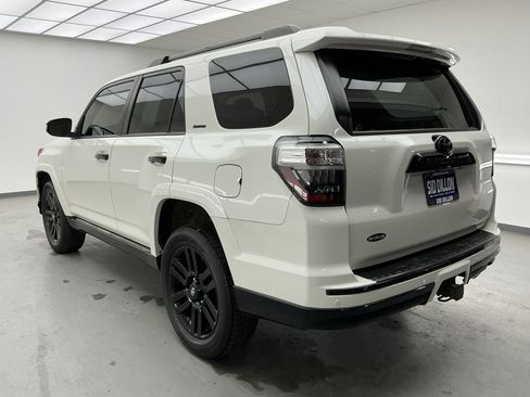 Used 2019 Toyota 4Runner Limited image 6