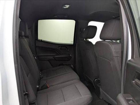 Used 2023 Chevrolet Colorado W/T RWD image 18