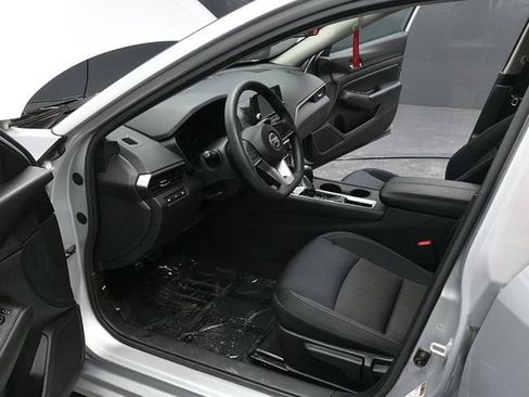 Used 2021 Nissan Altima 2.5 S image 13